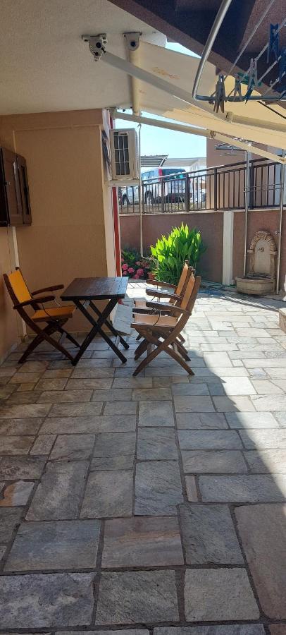 サルティStavros Houseアパートメント エクステリア 写真