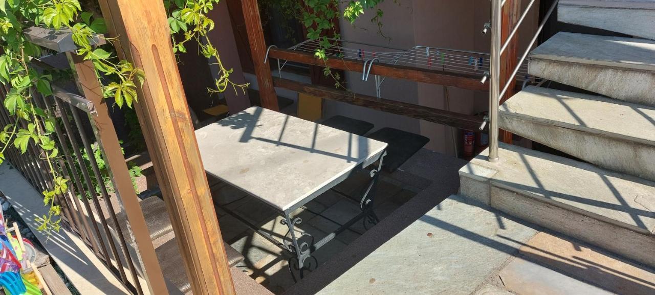 サルティStavros Houseアパートメント エクステリア 写真